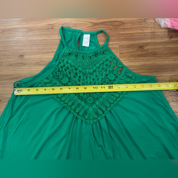 Crochet Lace Halter Tank Top - Picture 7 of 8